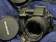Фотоаппарат «Olympus Е-20» под ремонт/восстановление.